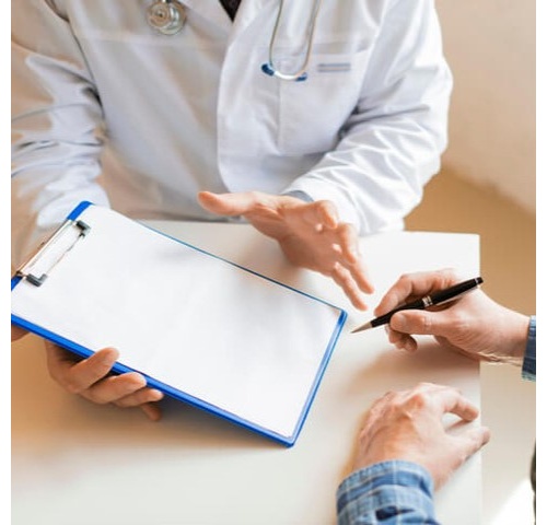 Vivere con dignità il fine vita. Il testamento biologico come diritto della persona