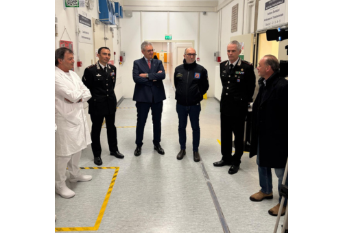 Darovanje krvi karabinjerjev v bolnišnici Maggiore v Trstu