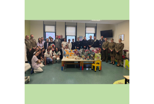 Donazione uova di Pasqua presso la Pediatria di Monfalcone