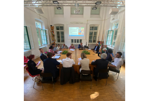 Obisk delegacije Odbora za zdravstvo in socialno varstvo iz Združenega kraljestva, ki je preučevala storitve ASUGI za duševno zdravje