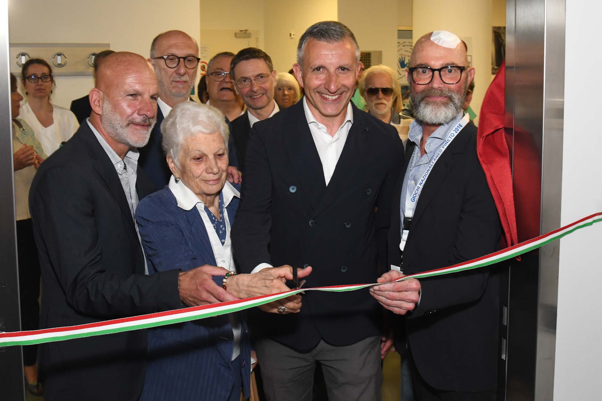 taglio nastro aula didattica dedicata Leo Udina