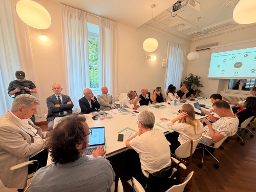 Tiskovna konferenca ob predstavitvi Skupnostnih zdravstvenih domov – ASUGI
